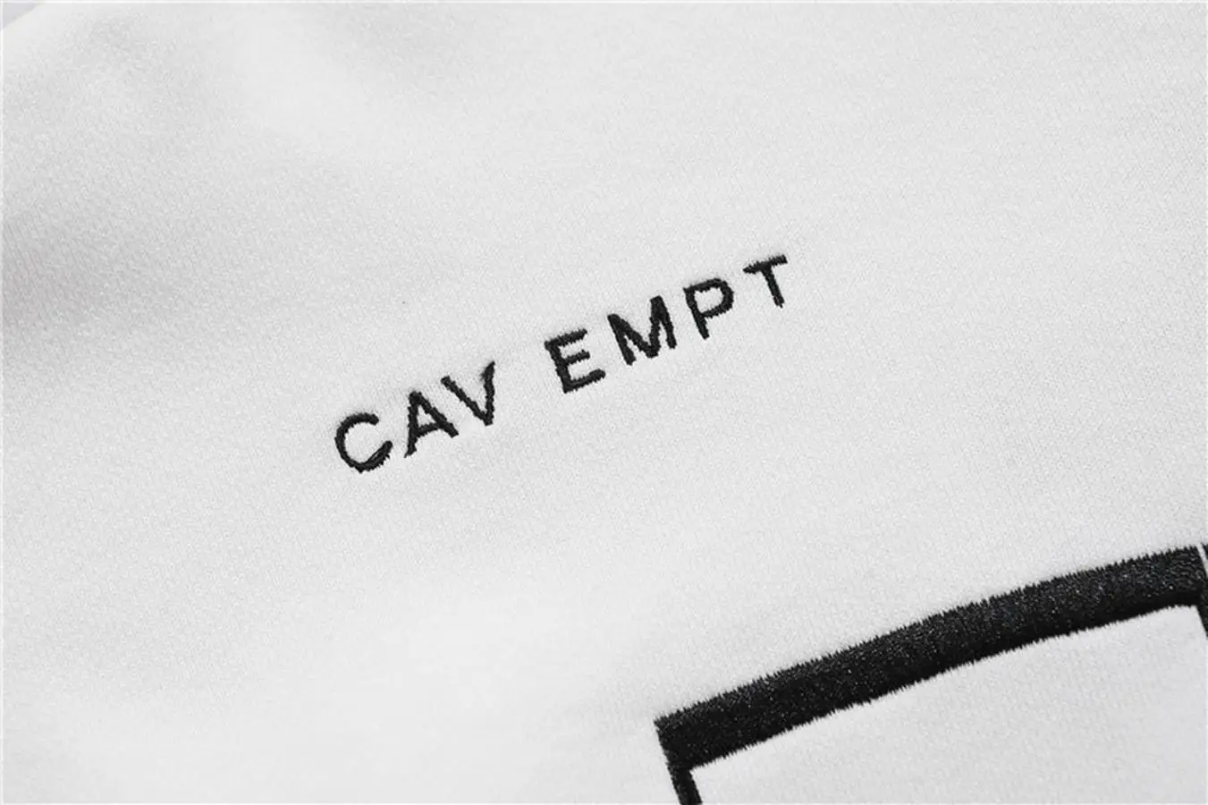 

C.E CAVEMPT WINDOW CREW NECK Crewneck Men Woman Sweatshirts Cavempt Hoodies