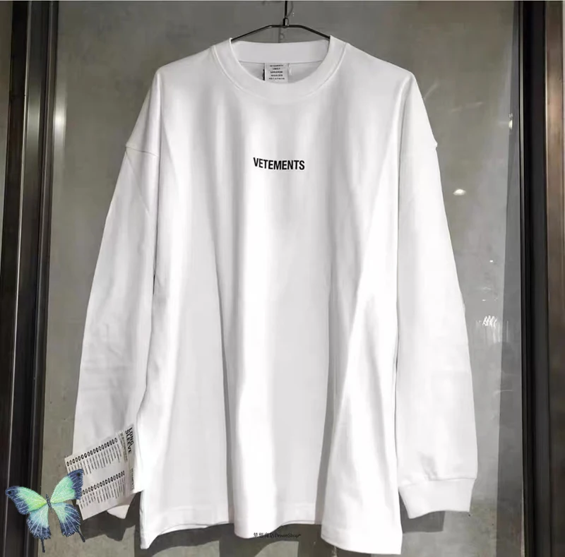 

Back Collar Embroidery VETEMENTS Embroidered Logo Men Women Sweatshirt