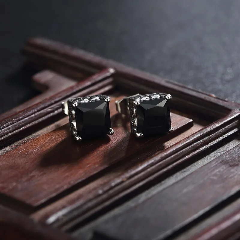 Мужские серьги-гвоздики из нержавеющей стали с черным фианитом | Украшения и