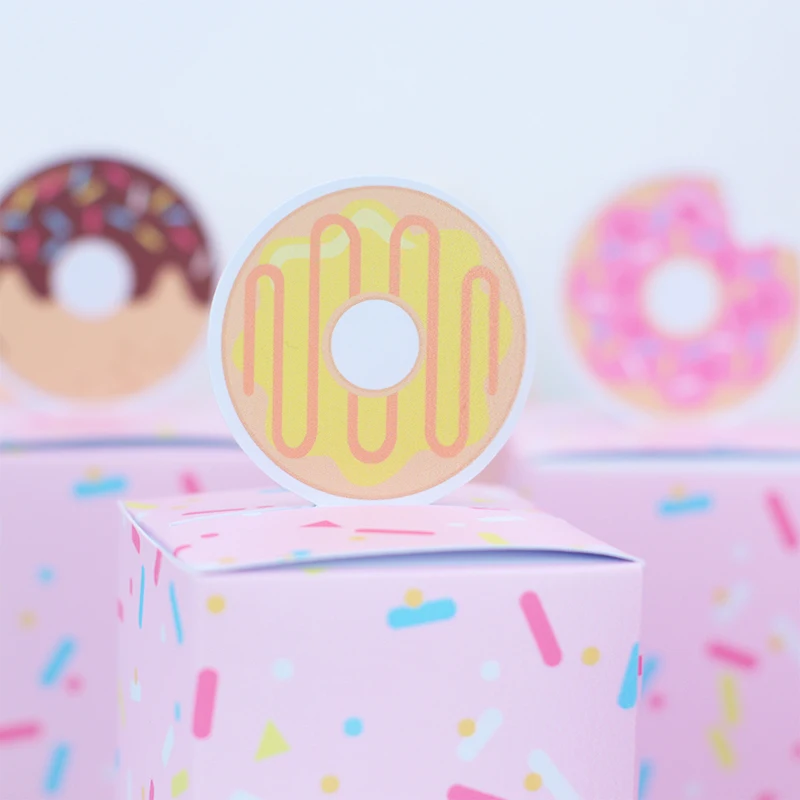 Treat Boxes Cute Girl 5pcs