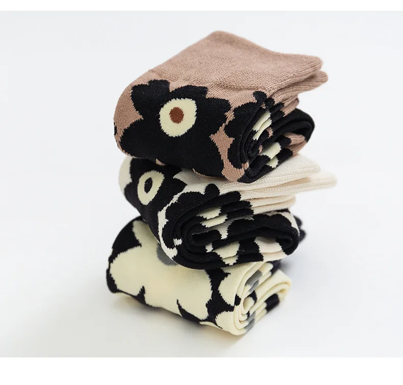 9pcs/lot New spring floral print cotton women socks fashion big flower blossoms socks super feel high quality special socks