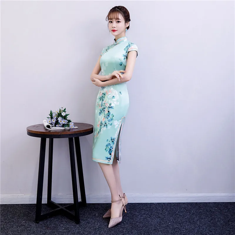 Красное китайское традиционное платье женское шелковое атласное Cheongsam винтажное Ципао летнее платье с коротким рукавом Вечерние Платья с цветочным принтом размера плюс