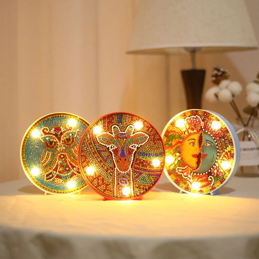 Christmas Hot Sale Round Circle Animal Mandala Landscape Diy Diamond Painting Led Light Lamp On The Table Round Shinny Beads