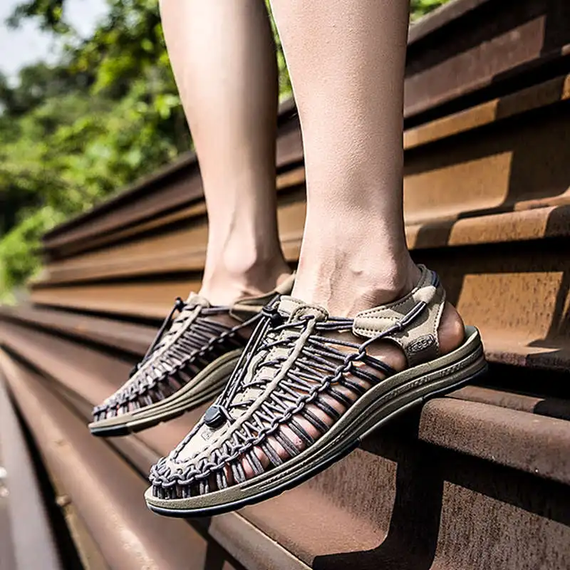 Шлепанцы для мужчин и женщин сандалии душа дома тенниса прогулок обувь