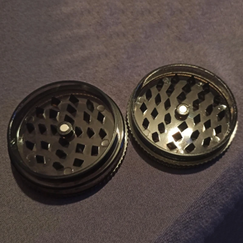 

63MM 2 Layer Plastic Tobacco Grinder Herb Grinder with Tobacco Spice Hand Miller Metal Grinder Black