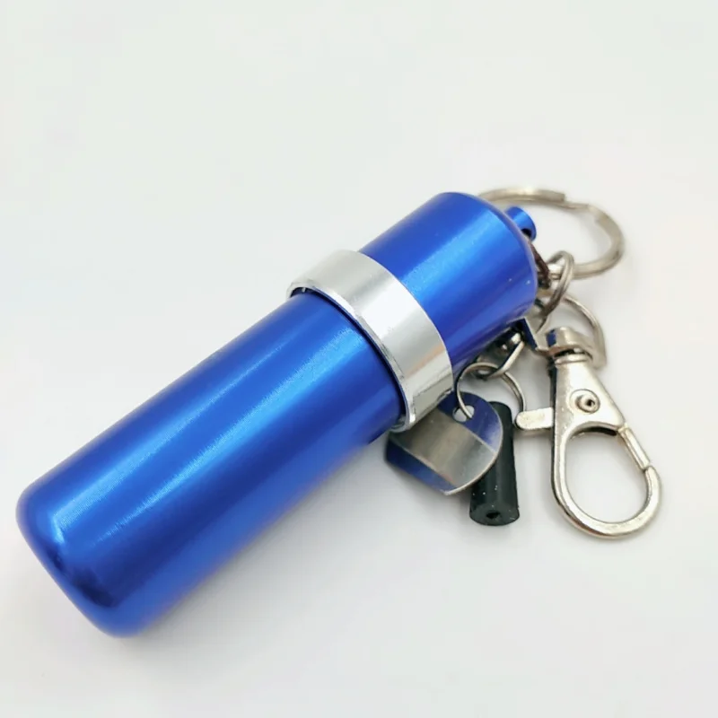 Blue Новинка 1 шт. мини топливная канистра Зажигалка-брелок жидкость для зажигалки внешний спорт подарок масляная зажигалка - Цвет: Blue