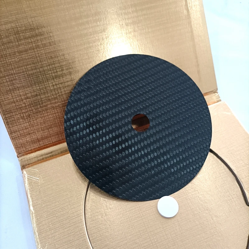 

Стабилизатор Kuangm 1 шт., HI-Fi коврик из углеродного волокна для CD DVD, верхний лоток для проигрывателя, подставка для колонок HI-END Amp