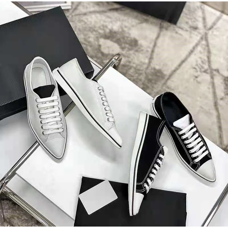 

2021 New Women Pointed Toe Canvas Flat Sneakers Closed Toe Slippers Casual High Quality Brand Designer Fashion Females Shoes