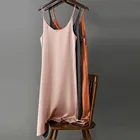 Бесплатная доставка Для женщин сексуальный v-образный вырез атласное платье Вечерние Роскошные блестящие Открытое платье без рукавов Имитация шелковое платье Vestidos # J30