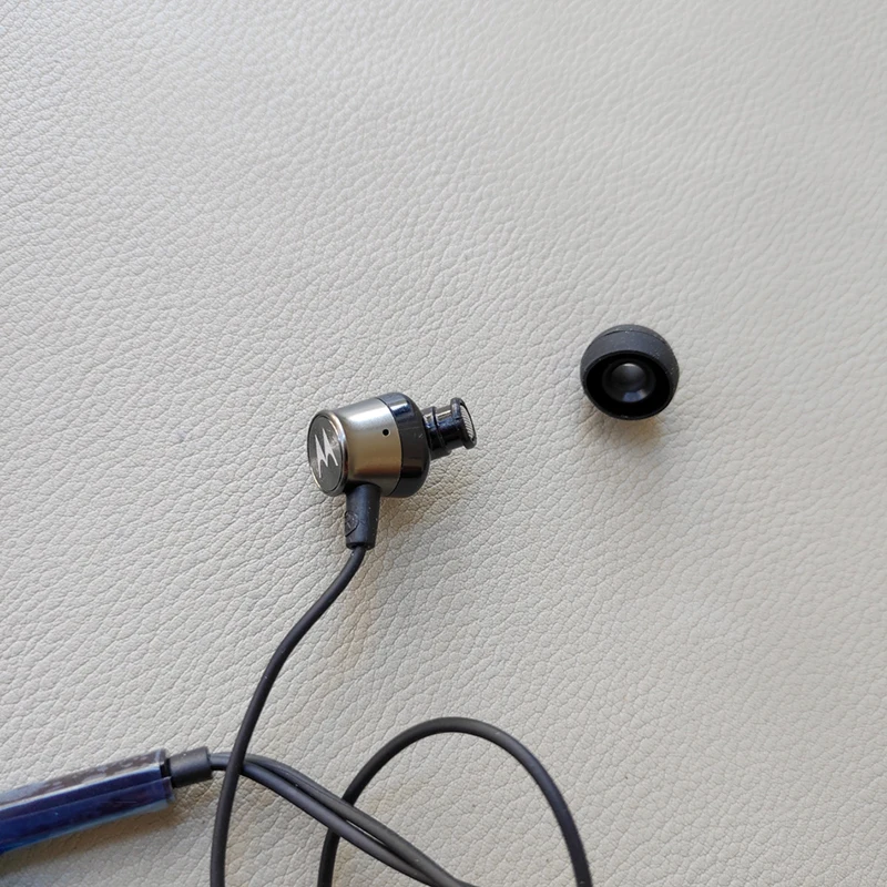 Original 3.5MM Jack Earphone Wired Sport Bass In-Ear Headsets For Motorola Moto G8 Power Plus G7 Play P30 E6 E6s G50 | Электроника