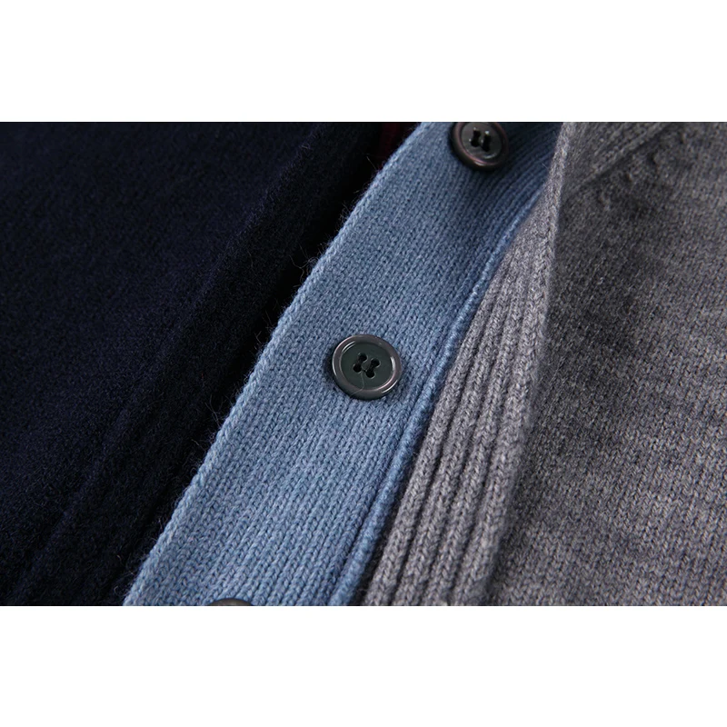 Женский трикотажный кардиган с V-образным вырезом длинным рукавом |