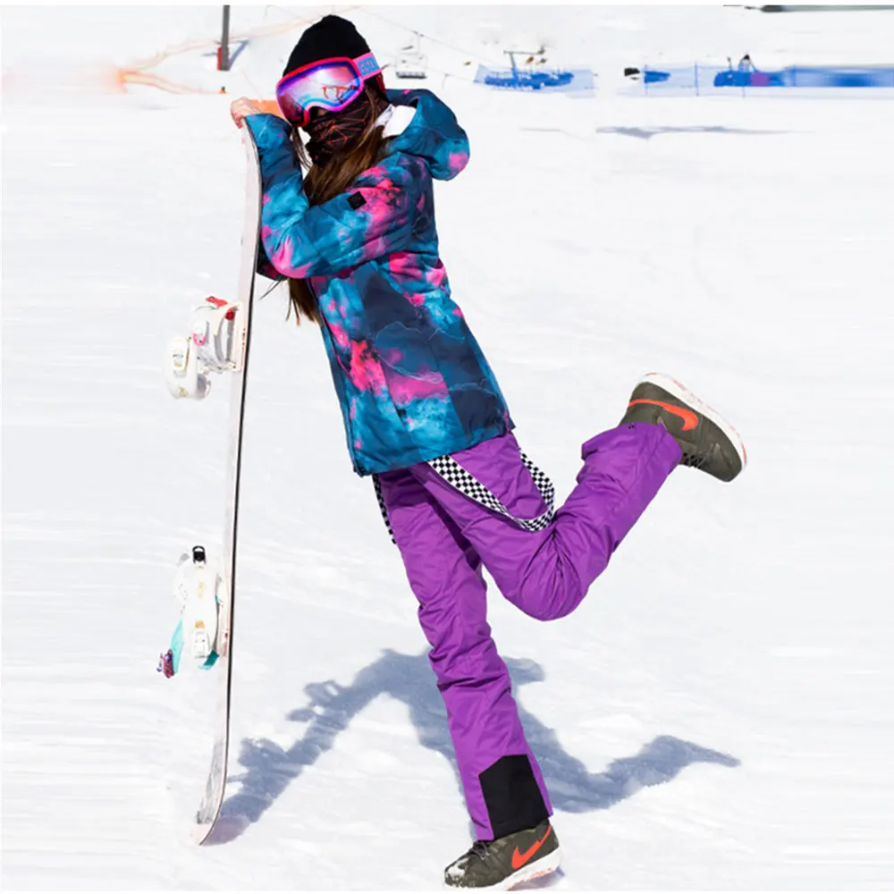 Лыжная куртка цветная Женская лыжная альпинистская Сноубордическая зимняя