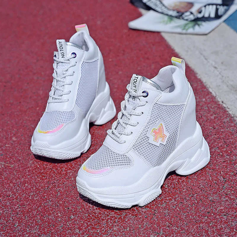 Новинка 2020 года Женская обувь на высокой платформе Летняя дышащая женская