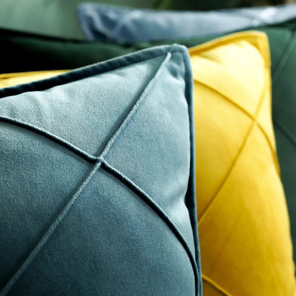 

2pcs Pillow Case Velvet Solid Square Cushion Cover Decorations For Home Sofa Seat Car Home Decor Pillowcase