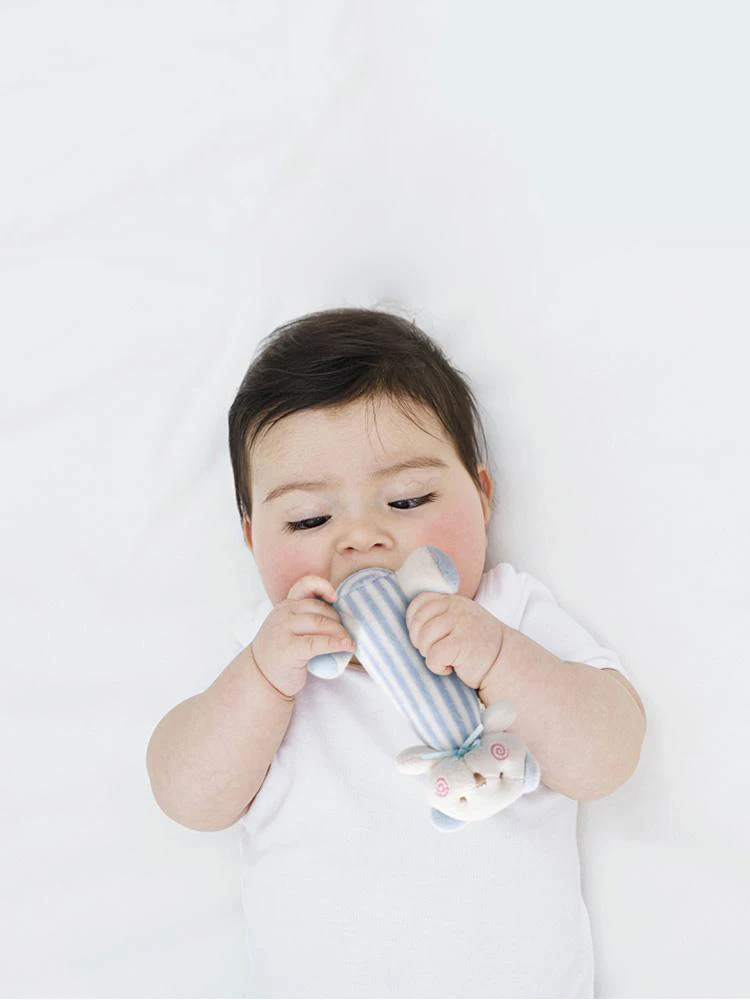 

Baby Rattles Soft Cartoon Cute Plush Animal Rattles Toy Bell Child Educational Handbells Baby Stroller Soft Toddler Comfort Toys