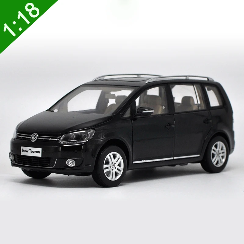 1:18 VW TOURAN L MPV литой автомобиль из сплава модели игрушки металлические автомобилей