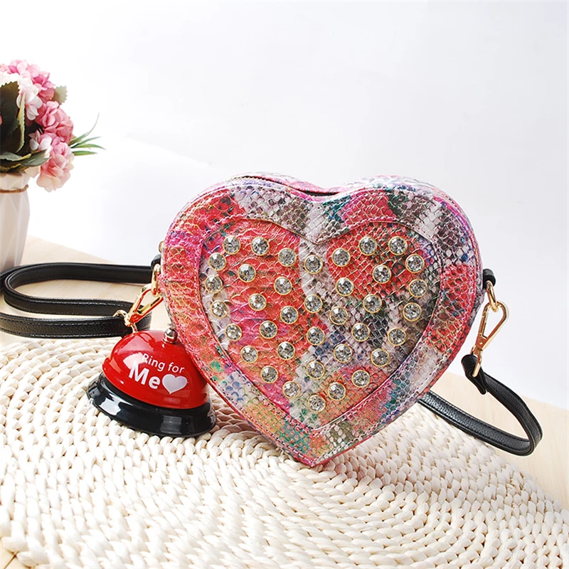 Женские сумки мессенджеры с кристаллами в стиле панк заклепками роскошные