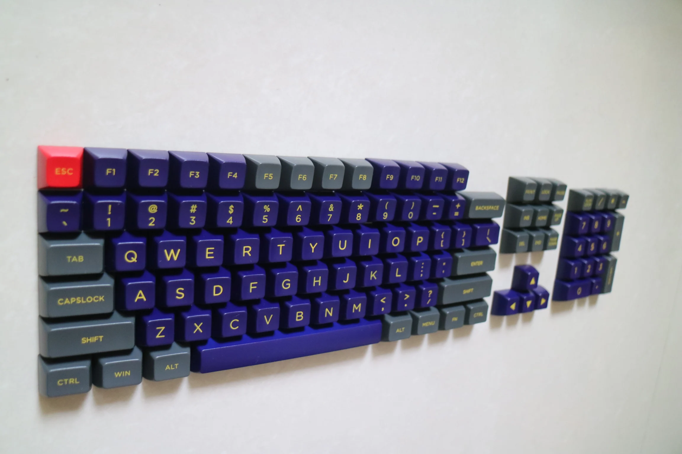 Крышка для ключей Filco SA материал ABS SP DangerZone (104 87)|Аксессуары мышей и клавиатур| |