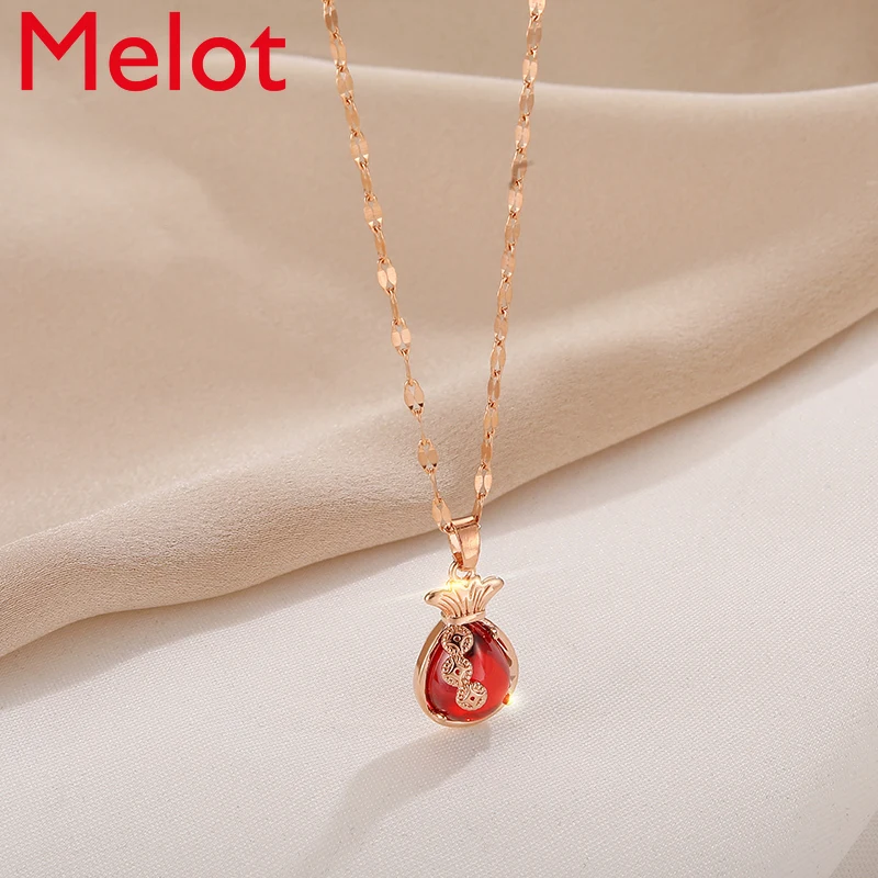 

Women's High-End Rose Gold Titanium Steel Necklace Light Luxury Minority Design Sweater Chain Clavicle Chain Jewelry Pendant