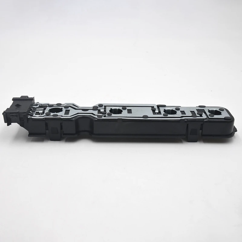 

DHBH-for Ford Transit Rear Light Lamp Bulb Holder / Stop Socket (Single) 2006 Onwards Mk7 1681537