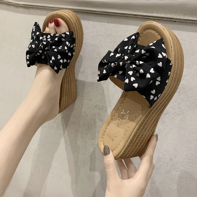 

Shoes Women Female Slippers Platform Luxury Slides On A Wedge Heeled Mules Butterfly-Knot Soft 2021 Summer Designer Beach High