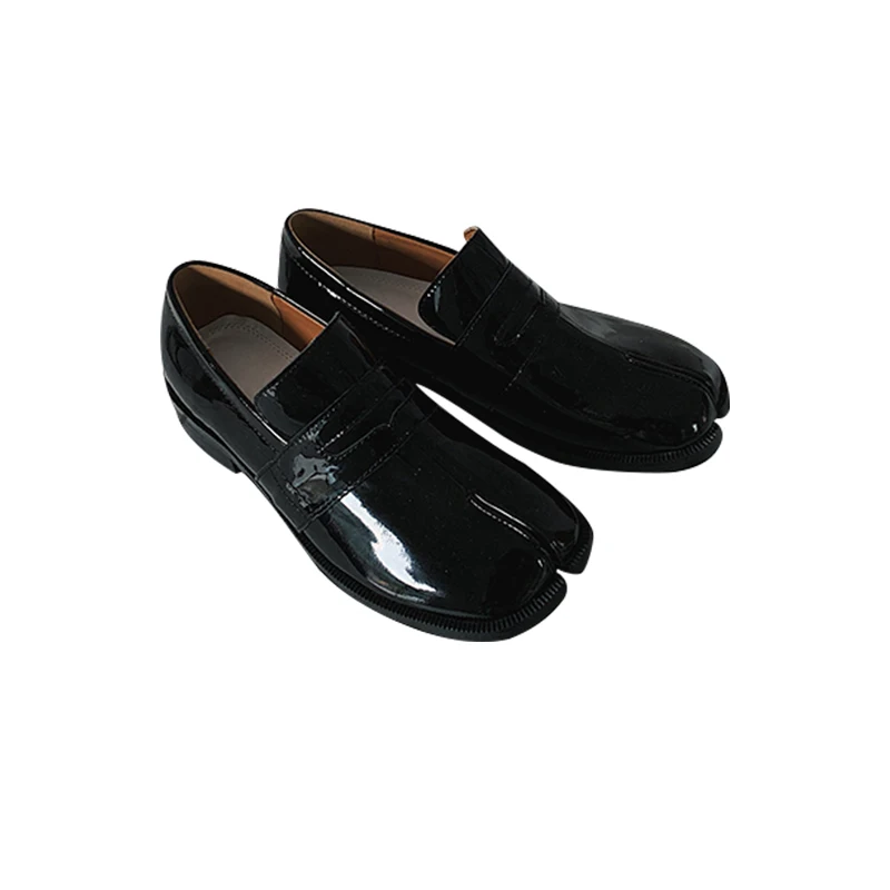 

New Fashion Black Single Shoes Sheep Hoof Split Toe Shoes Versatile Flat Bottom Loafers Women Lazy Shoes Zapatos De Mujer