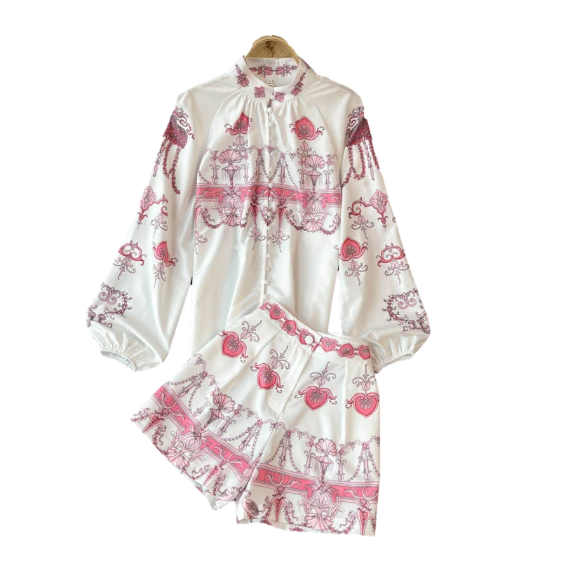 

2021 Spring Fashion New Temperament Suit Ladies Stand-up Collar Puff Sleeve Shirt Printed Wide-leg Shorts Two-piece Suit GL175