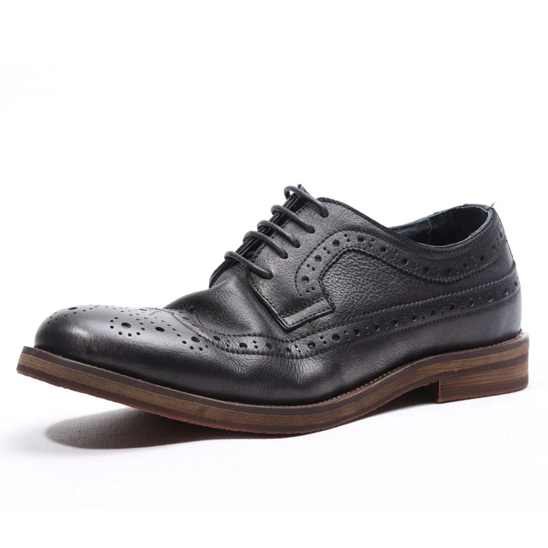 

trendy men's lace up polishing retro British carved Brogue handmade pleated business casual shoes men's shoes