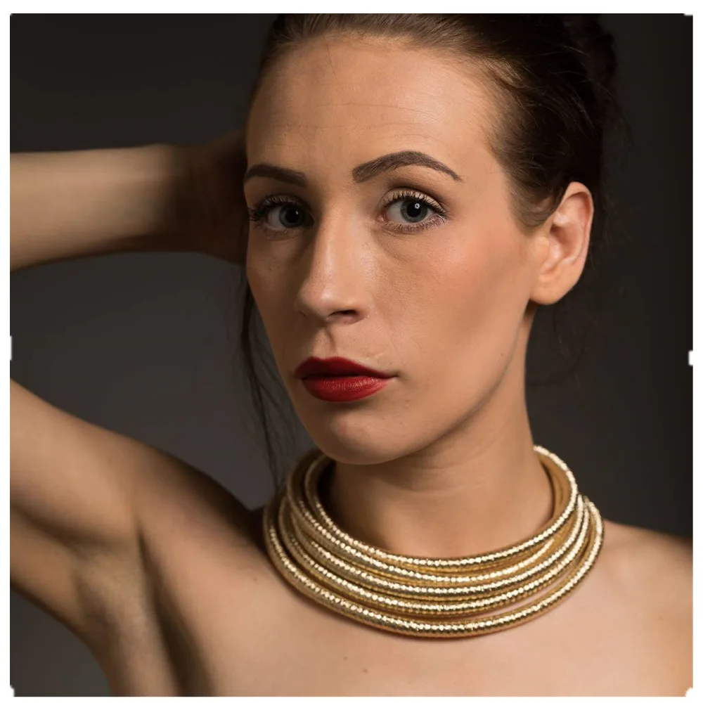 Многослойное плетенное ожерелье чокер с кулоном для женщин Трендовое ювелирное