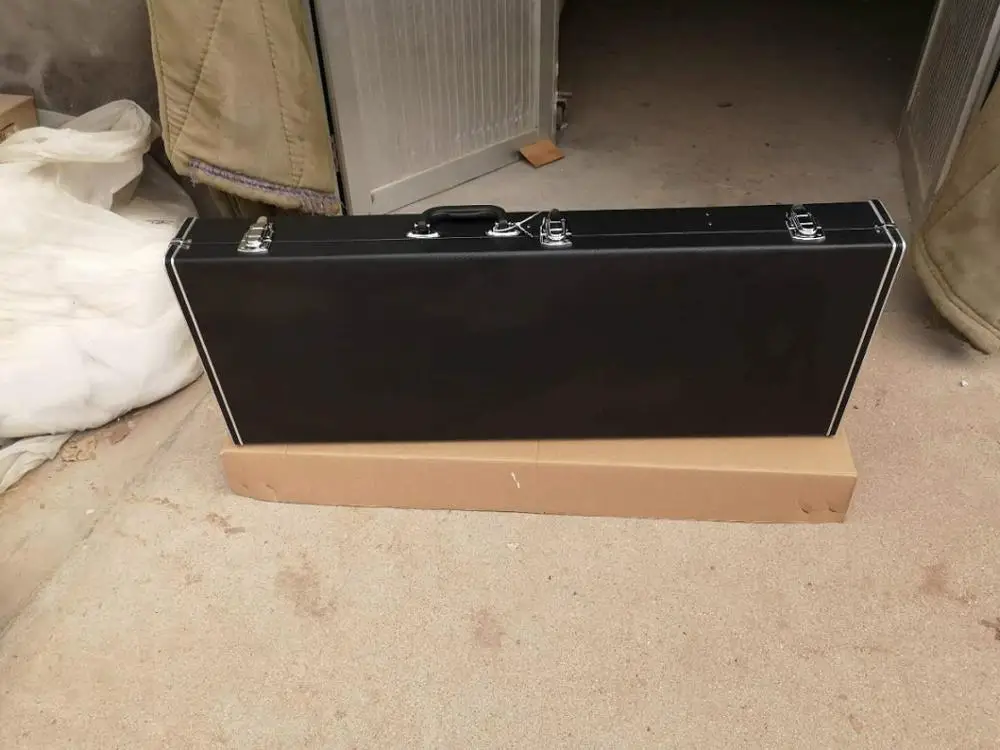 Высококачественный чехол из искусственной кожи черного цвета для гитары Stratocstaer