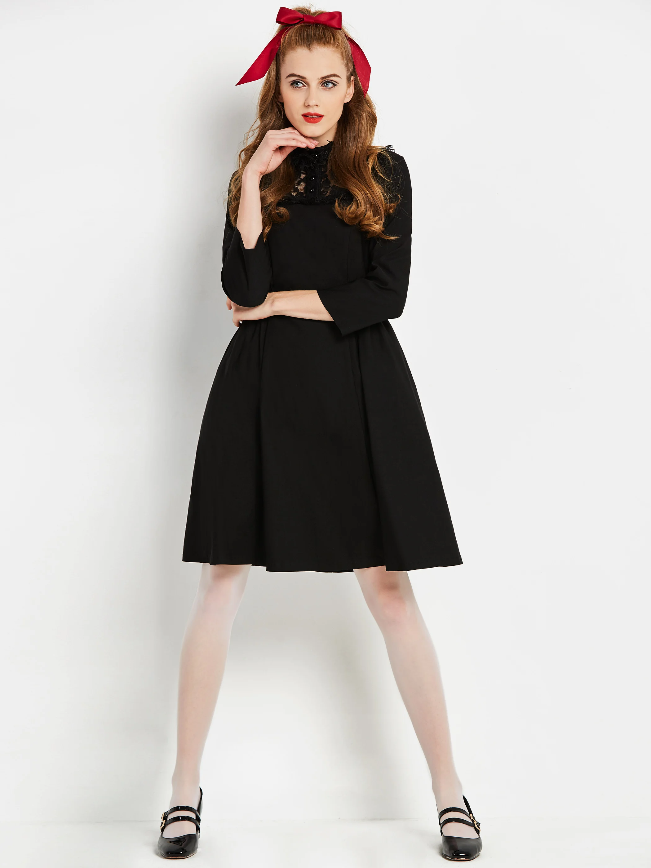 Женское винтажное вечернее платье кружевное привлекательное ТРАПЕЦИЕВИДНОЕ