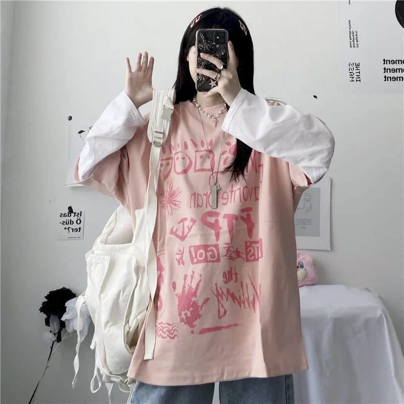 

Early Autumn Korean Version Of Japanese Alphabet Graffiti Printing Stitching Fake Two Loose Long-sleeved T-shirts For Female