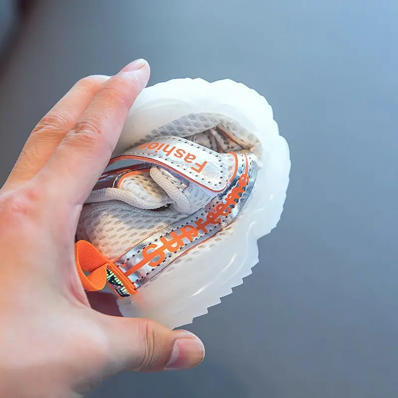 

Girls Spring and Autumn New Soft Sole Boys' Korean Anti-collision Single Shoes Antiskid Children's Casual Shoes Fashion 15-30