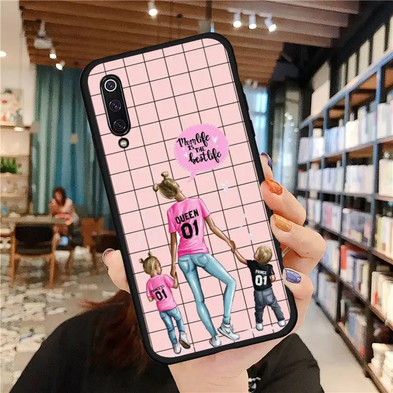 

girl Queen Mom baby pink grid Phone Case For Xiaomi Redmi mi note 7 8t 9 9t 9s 8 10 10t 11 pro lite K20 max 3