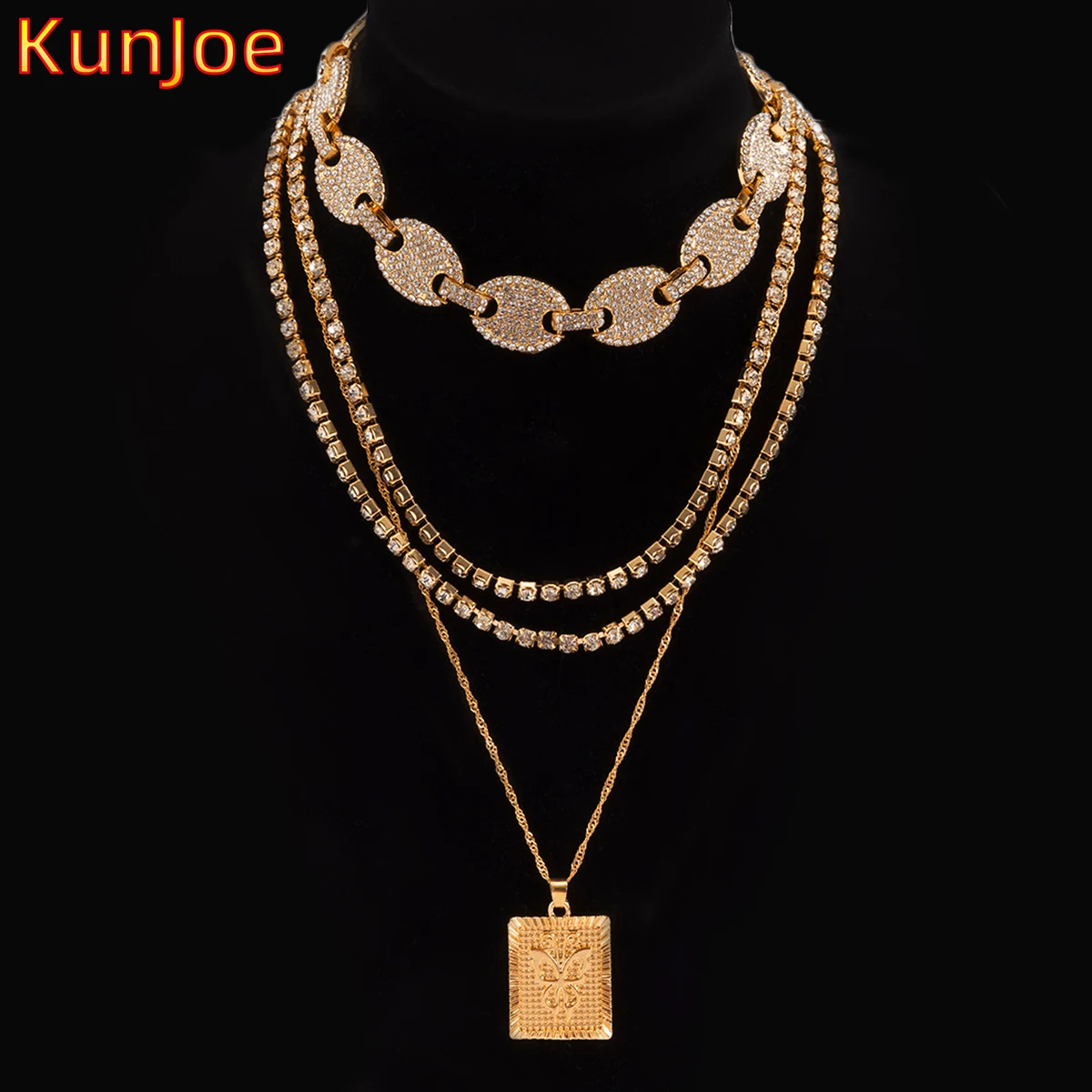 

KunJoe 2021 New Simple Metal Square Pendant Necklace For Women Girl Fashion Rhinestone Geometric Charm Choker Jewelry Party Gift