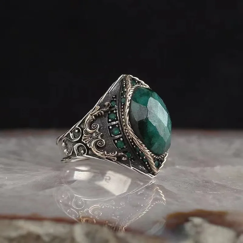 

Vintage Male / Female Ring Antique Silver Two Tone Emerald Inlaid Diamond Anniversary Gift Jewelry Accessories Anillos Mujer