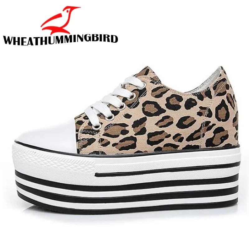 

Woman Platform Vulcanized Shoes Hidden Heel Height Increasing Casual Shoes female High-top Sneakers Wedges Canvas Shoes LM-18Z