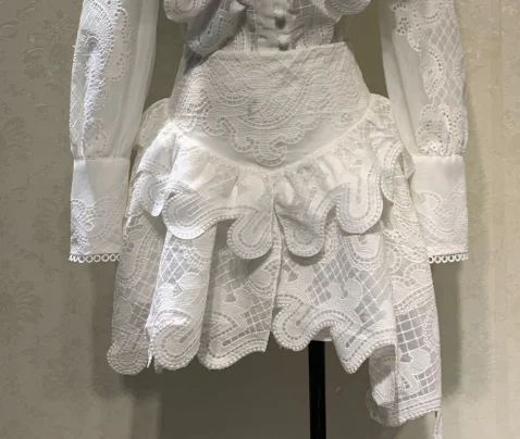 Skirt Белые рубашки с вышивкой для подиума, высокое качество, женские блузки с рукавами-фонариками, топы - Цвет: Skirt