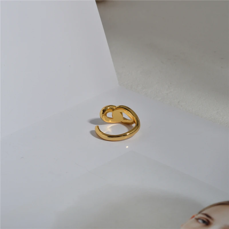

Fashion niche design opening adjustable ring simple hollow ring