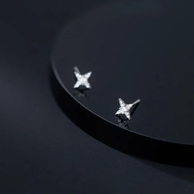 8 мм Искрящийся. Женские серьги-гвоздики в виде звёзд |