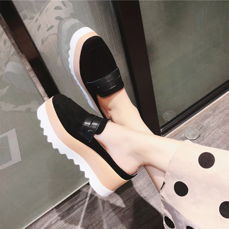 Шлепанцы женские на платформе флоковые сандалии с квадратным носком танкетке