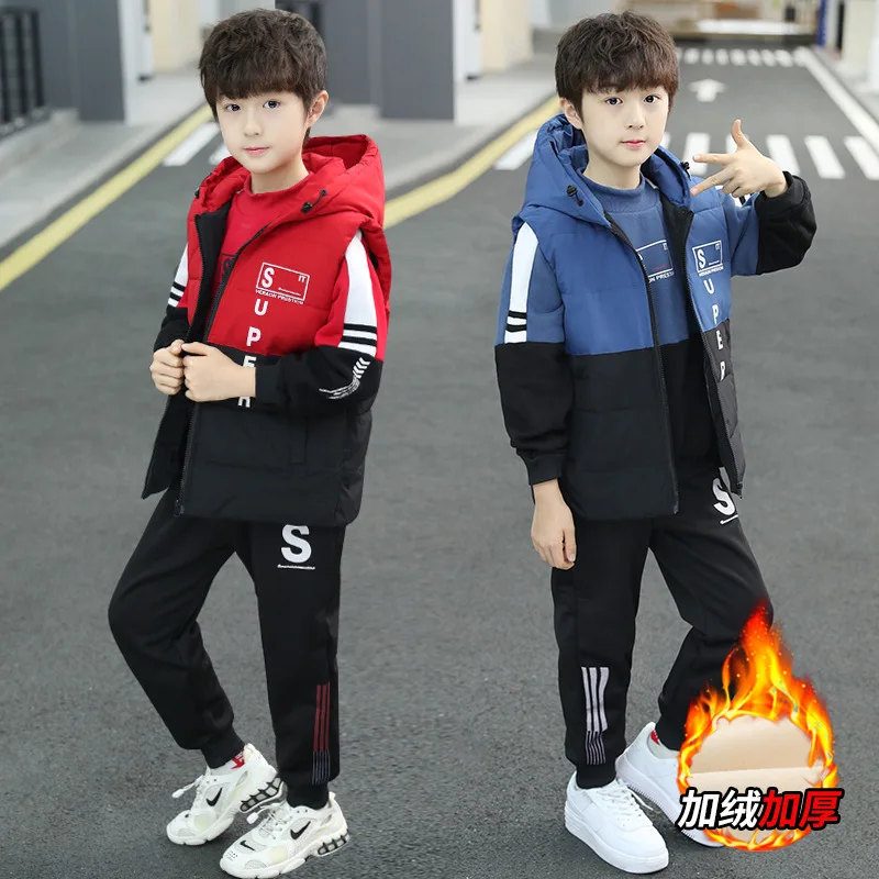 

Sportswear & Accessories