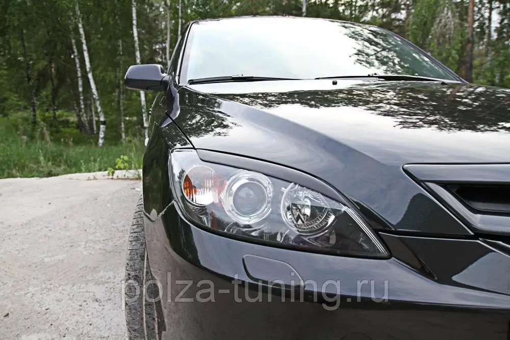 Накладки на передние фары реснички Mazda 3 (хэтчбэк) 2003—2008| |