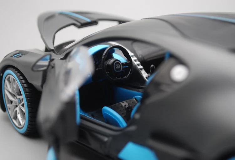 Весы Maisto 1/24 1:24 Bugatti Divo суперспортивный гоночный автомобиль литой Дисплей