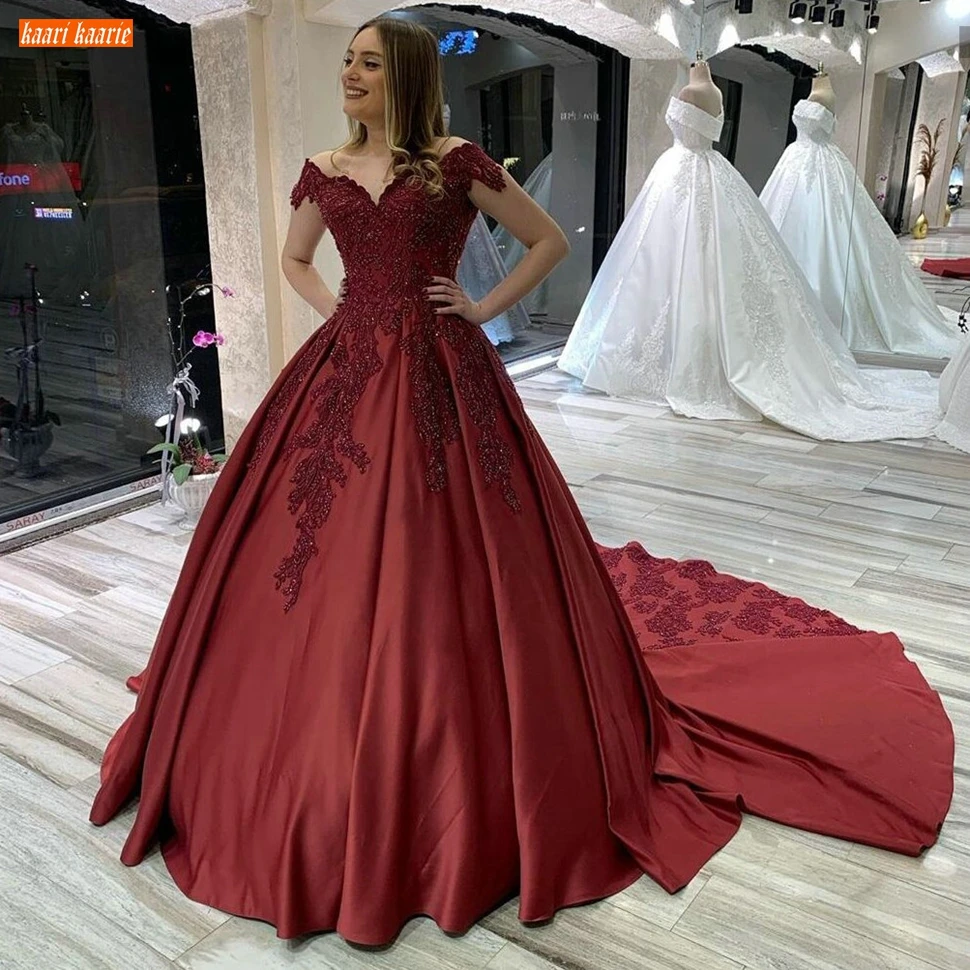 

Sumptuous Burgundy Wedding Dresses 2020 Lace Up Appliqued Beaded Satin Ball Gown Bride Dress Long Arab Custom Made Suknia Slubna