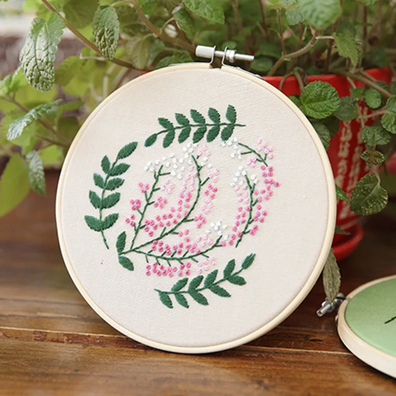

Flowers DIY Embroidery Ribbon Set Beginners With Embroidery Shed Sewing Kit Cross-stitch Crafts Hand-stitched Home Decoration