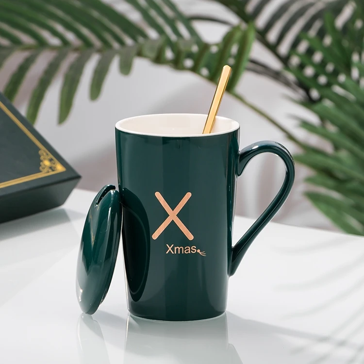 

Kitchen,Dining & Bar