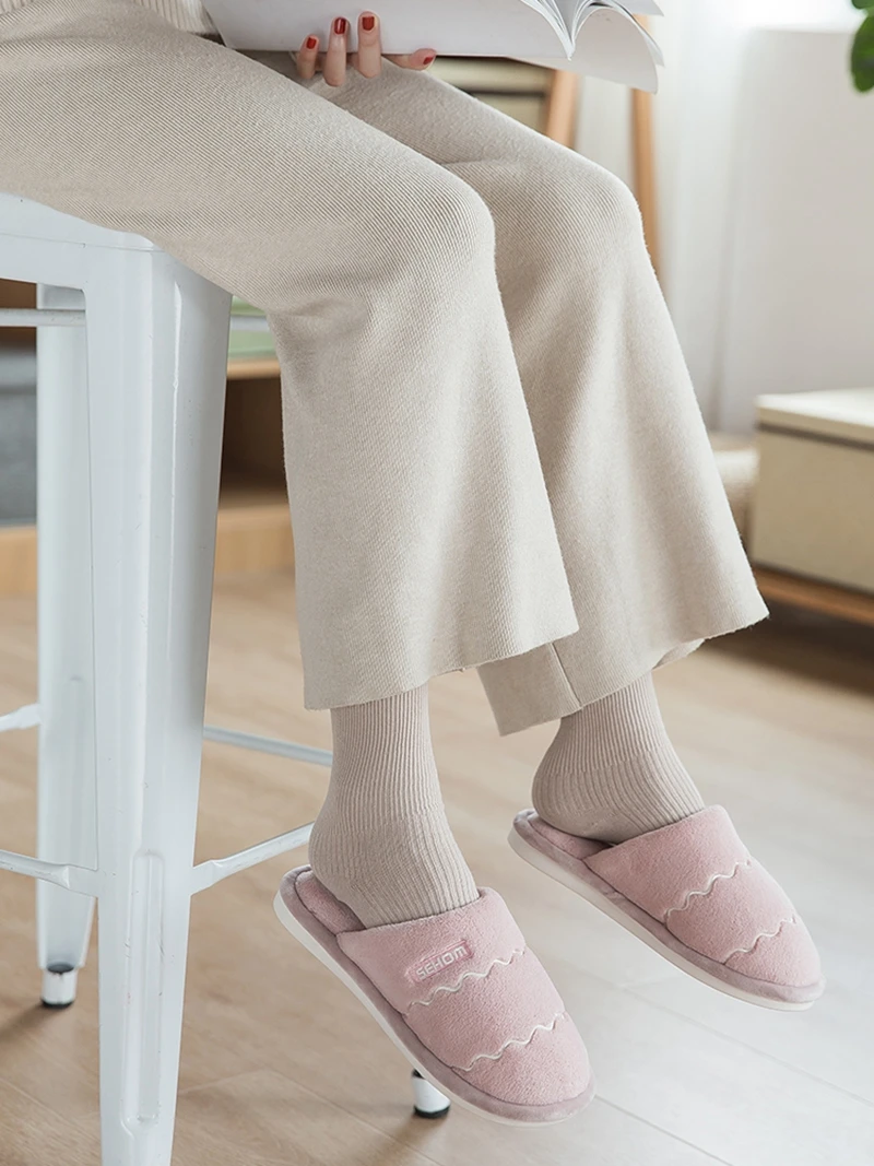 Women Winter Home Slippers Solid Non-slip Warm Indoors Bedroom Floor Shoes Plush Slippers Couple Faux Fur Slides Flip Flops