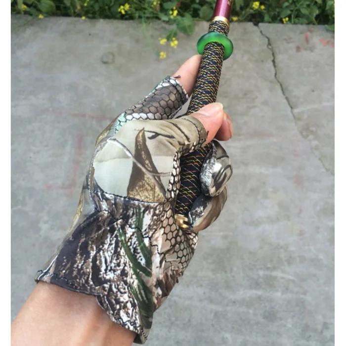 

Fishing Gloves Camouflage Anti-Slip Elastic Thin Mitten 3 Fingers Cut Camping Cycling Hunting Half-Finger Gloves SEC88