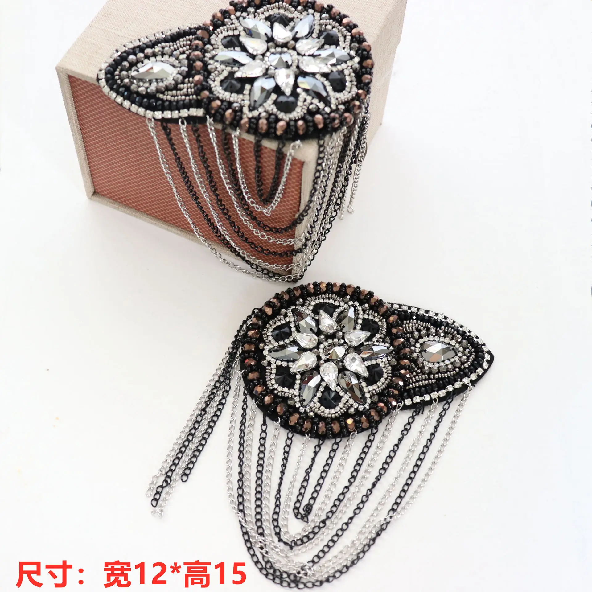 

2020 New Style Tassel Shoulder Stage Costume Decoration Patch Decal DIY Accessories Shoulder Knot Brooch